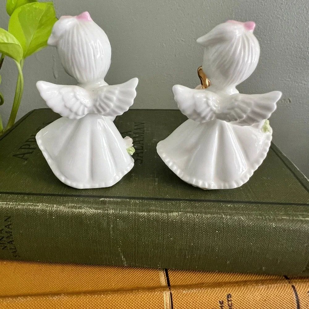 Vintage Lefton China Angel Figurines Set of 2 White Gold Porcelain 10948 3.25